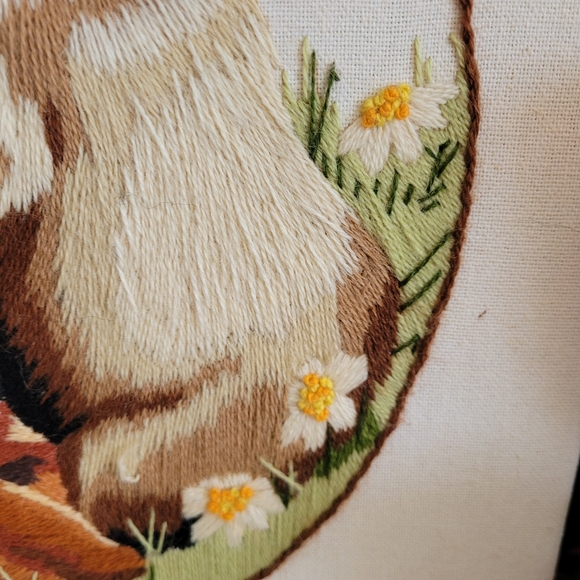 Vintage "Puppy Love" Crewel Embroidery - Picture 7 of 11